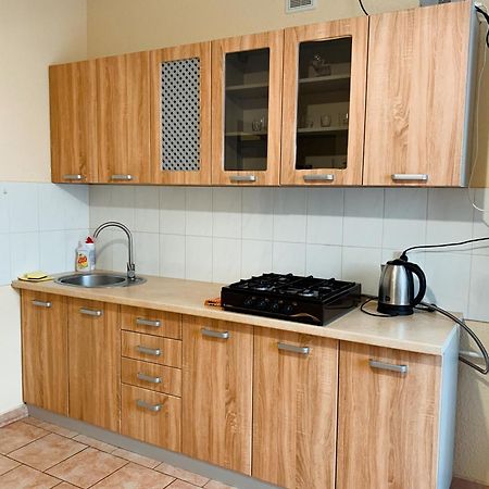 Apartments Domovik Мостова 5 Кв 38 Mukatjeve Exteriör bild