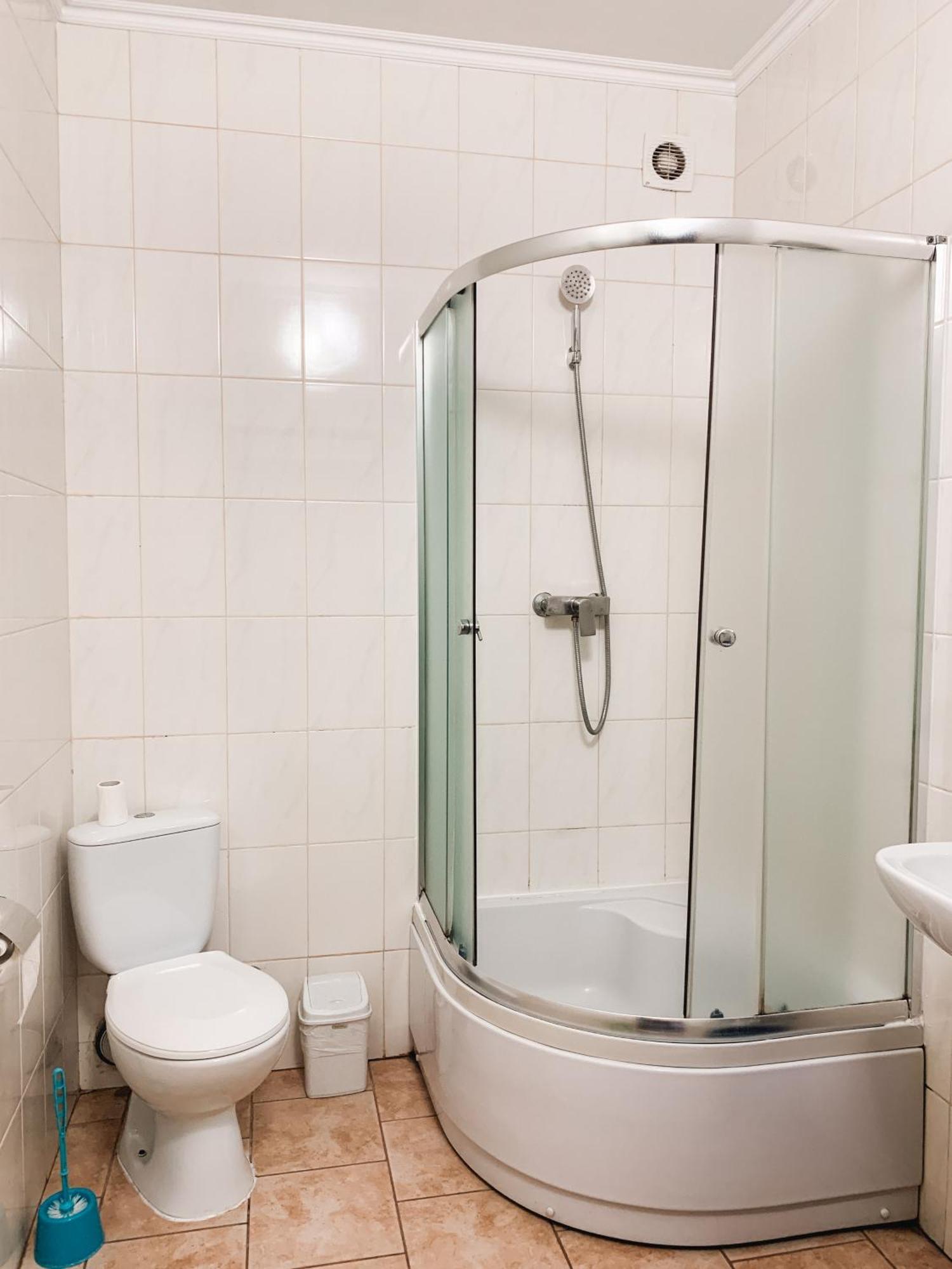 Apartments Domovik Мостова 5 Кв 38 Mukatjeve Exteriör bild
